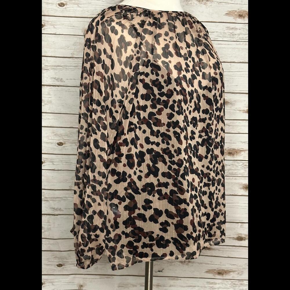 NYDJ sheer leopard -print split neck peasant blouse Size 2X - Picture 3 of 9